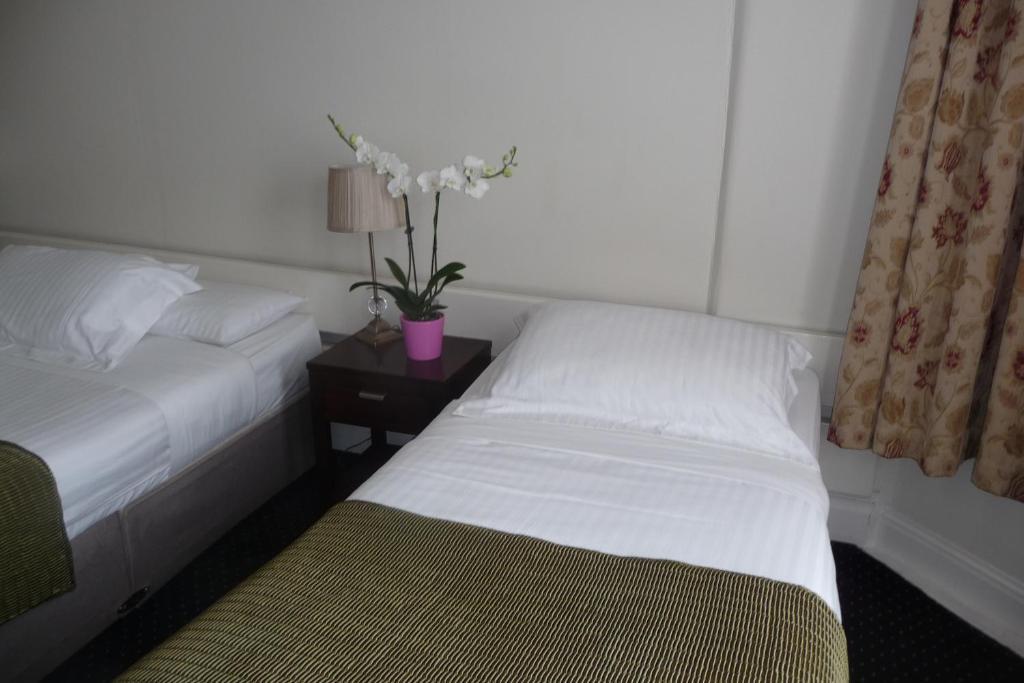 Killarney House Western Road Hotel Корк Стая снимка